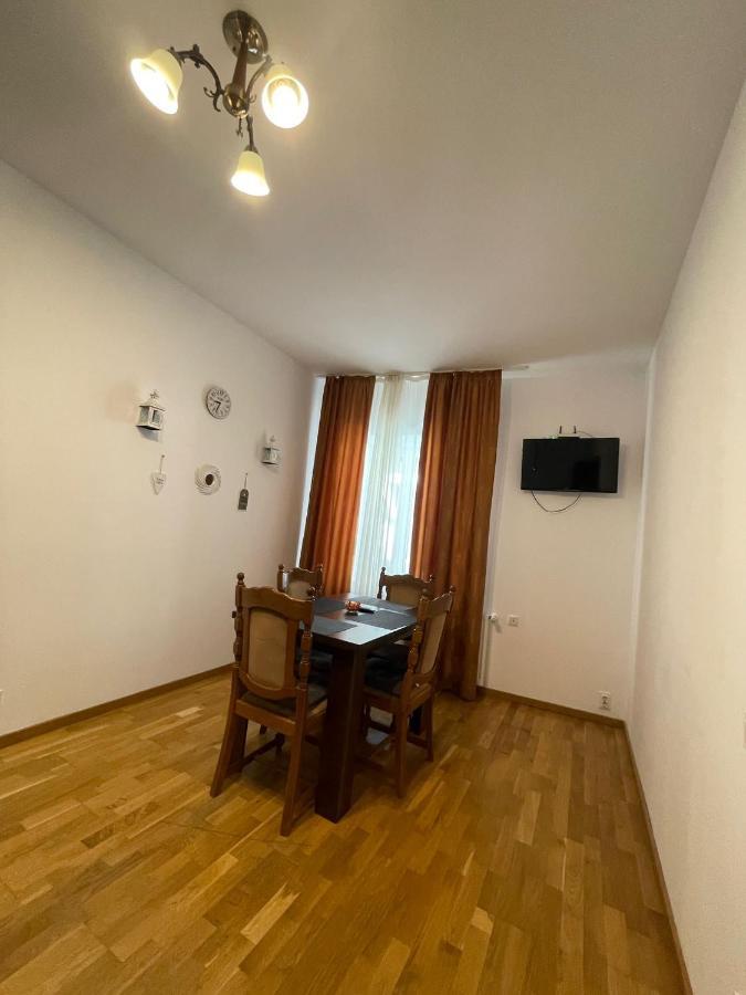 Londof Schei Apartments - Downtown Braşov Exterior foto